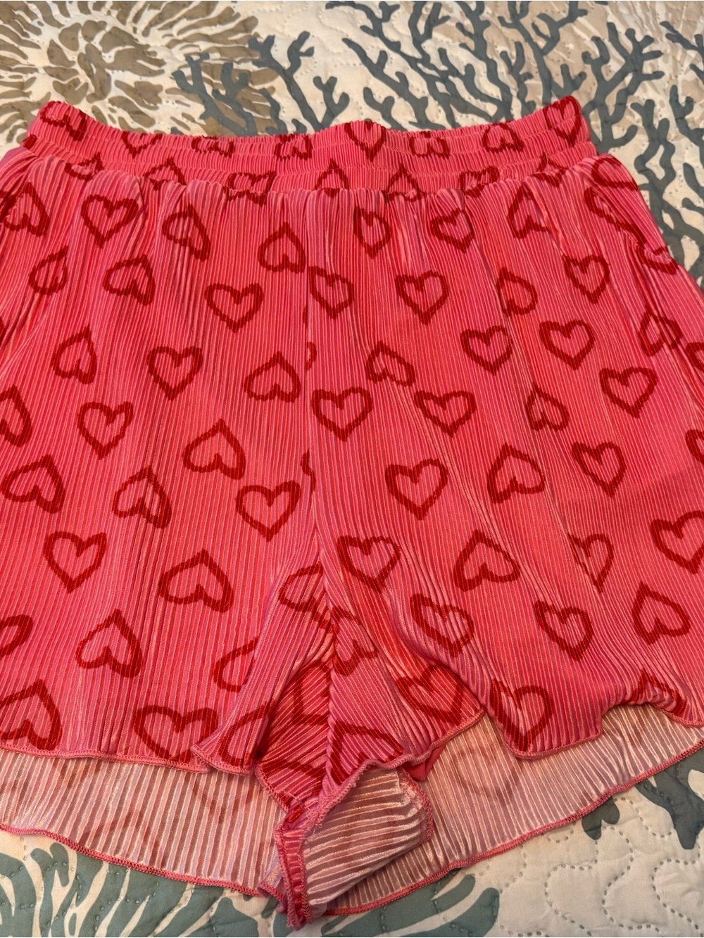 Women’s Pink Heart-Print Sleep Shorts
